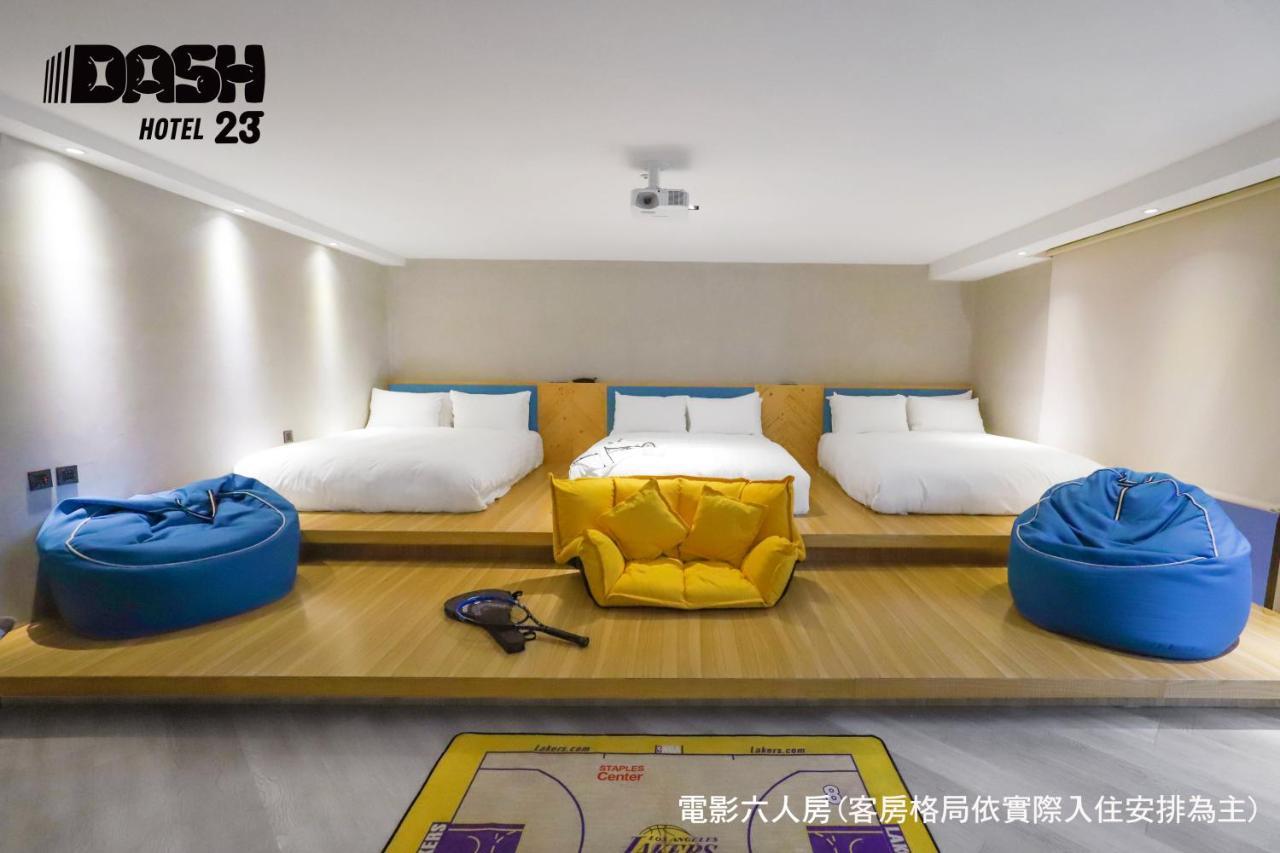Dash 23 Hotel Tainan Room photo